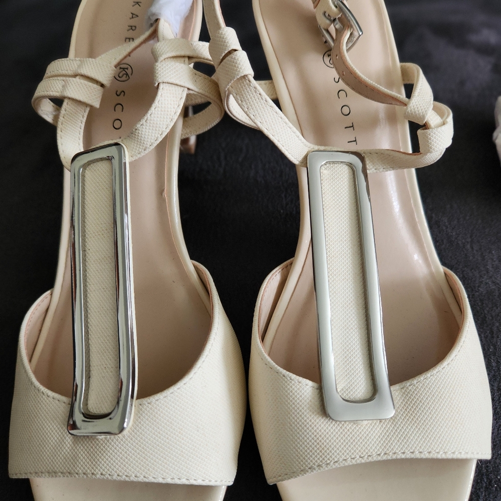Karen Scott shoes